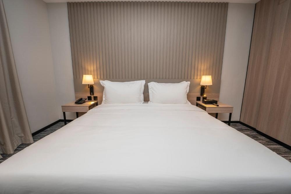 Al Diafah Hotel Suites Image 11